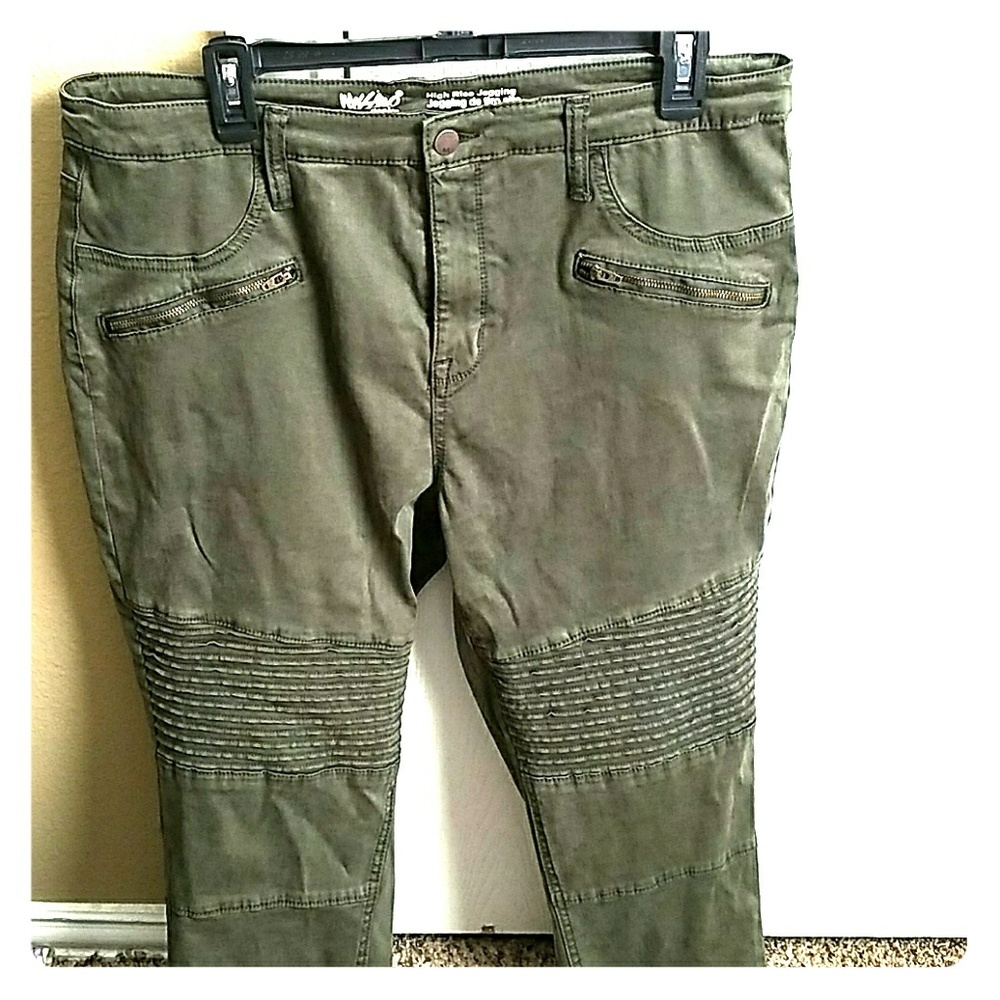 Olive Green High Rise Jegging